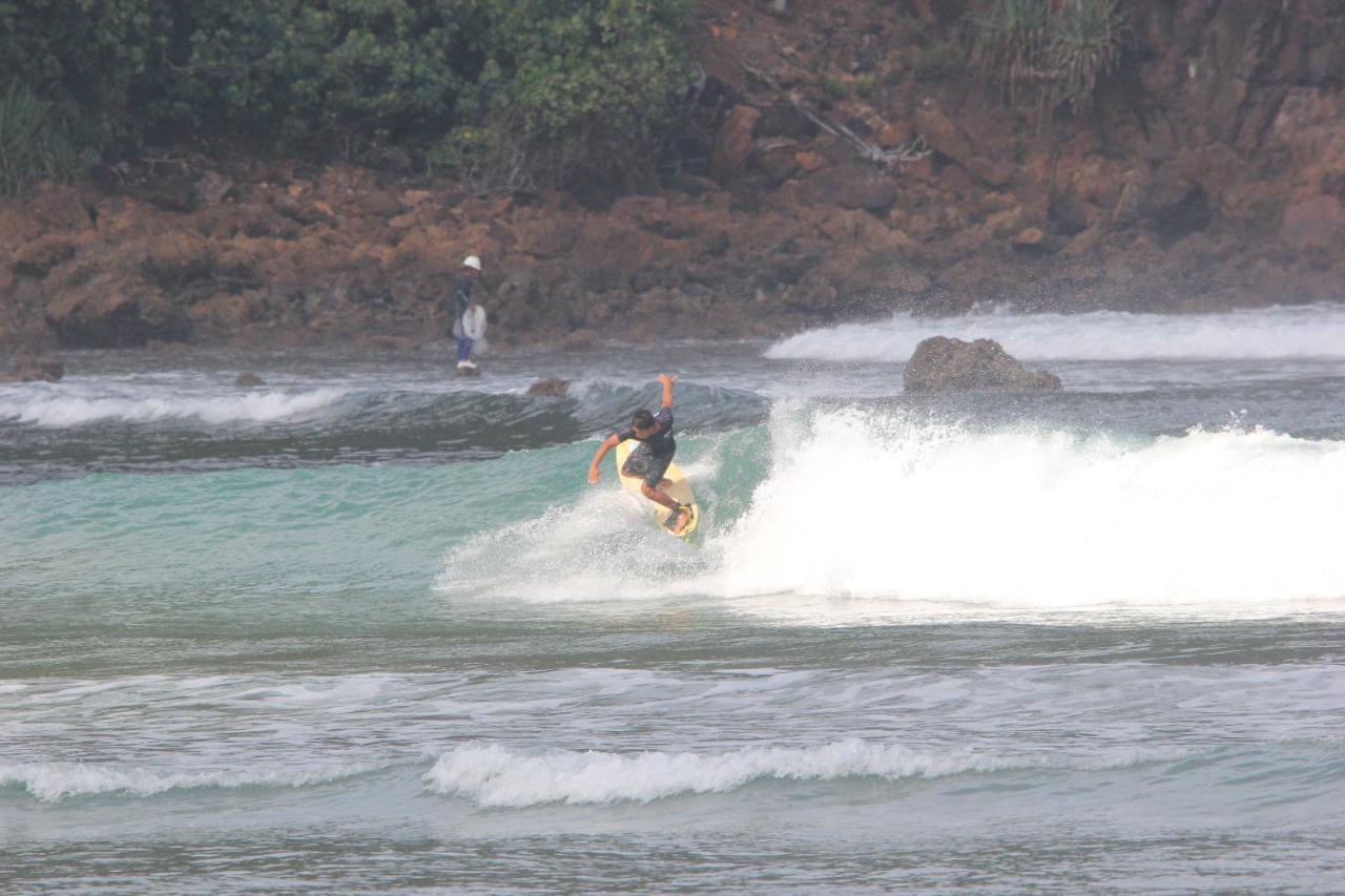 Jembrana Ayolah Surf House &Surf Camp 아파트 외부 사진