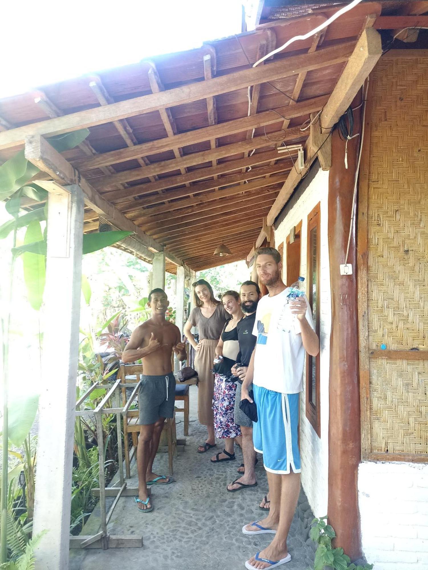 Jembrana Ayolah Surf House &Surf Camp 아파트 외부 사진