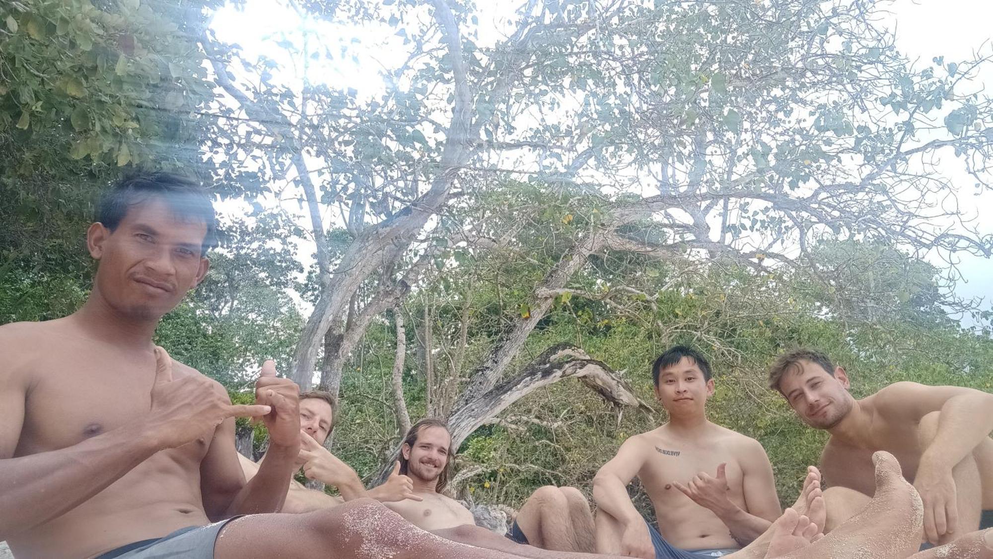 Jembrana Ayolah Surf House &Surf Camp 아파트 외부 사진