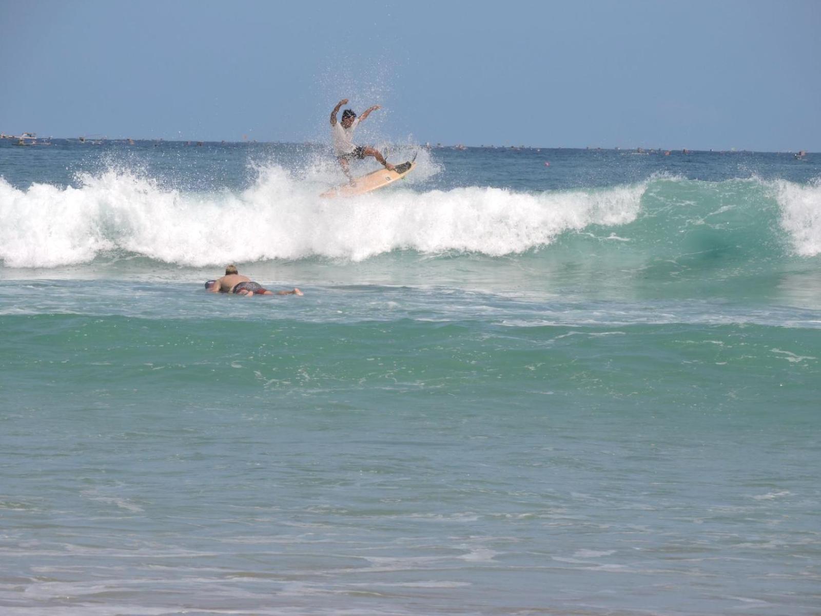 Jembrana Ayolah Surf House &Surf Camp 아파트 외부 사진